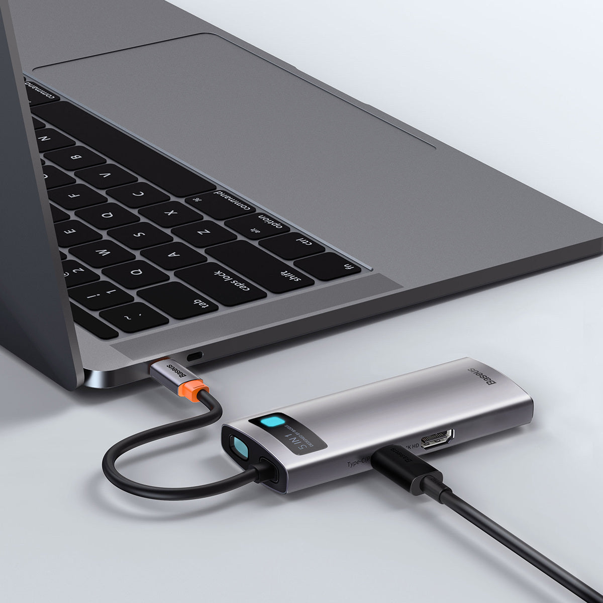 5 In 1 Multifunctional Type C HUB Docking Station